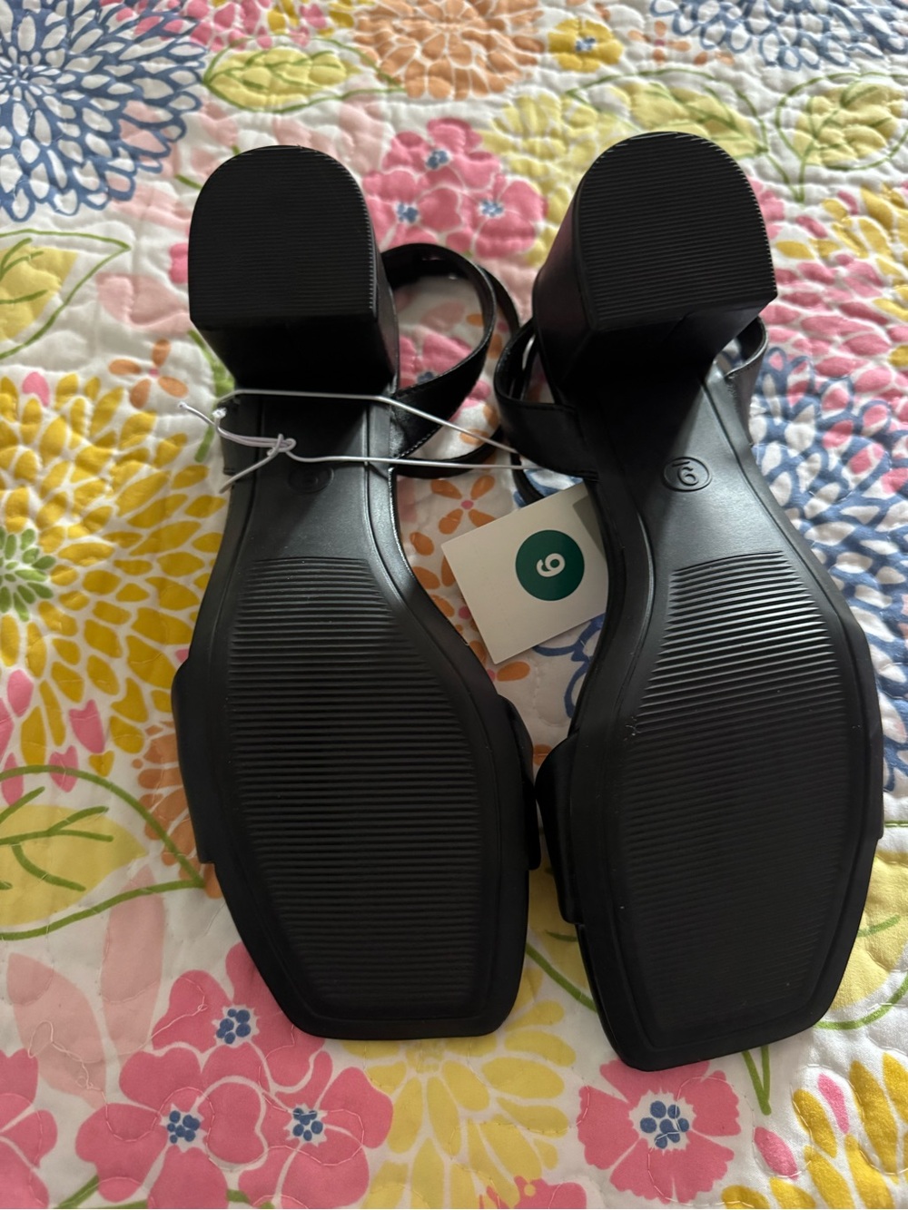 Nib size 9 a new day black heels - Picture 3 of 4